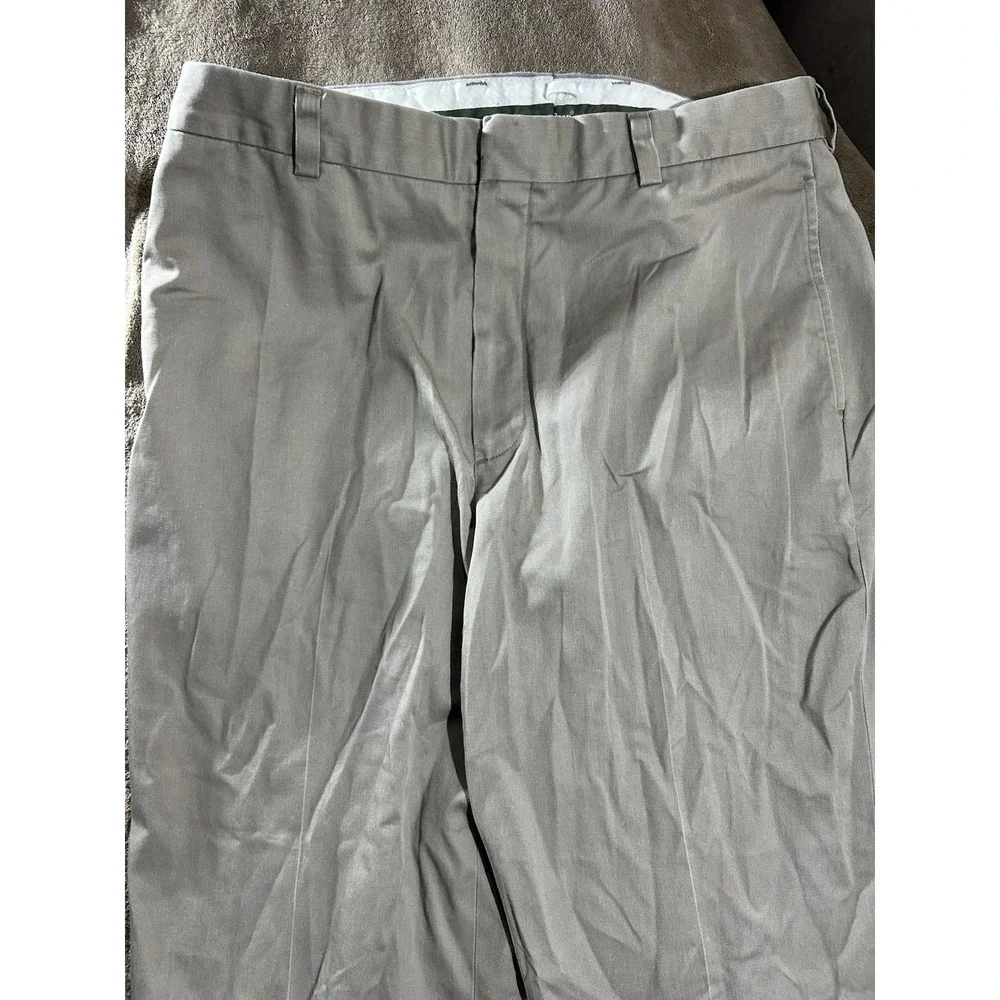 L.L.Bean Natural Fit Men's 34 Khaki Chino Dress Pants 100% Cotton Hong Kong